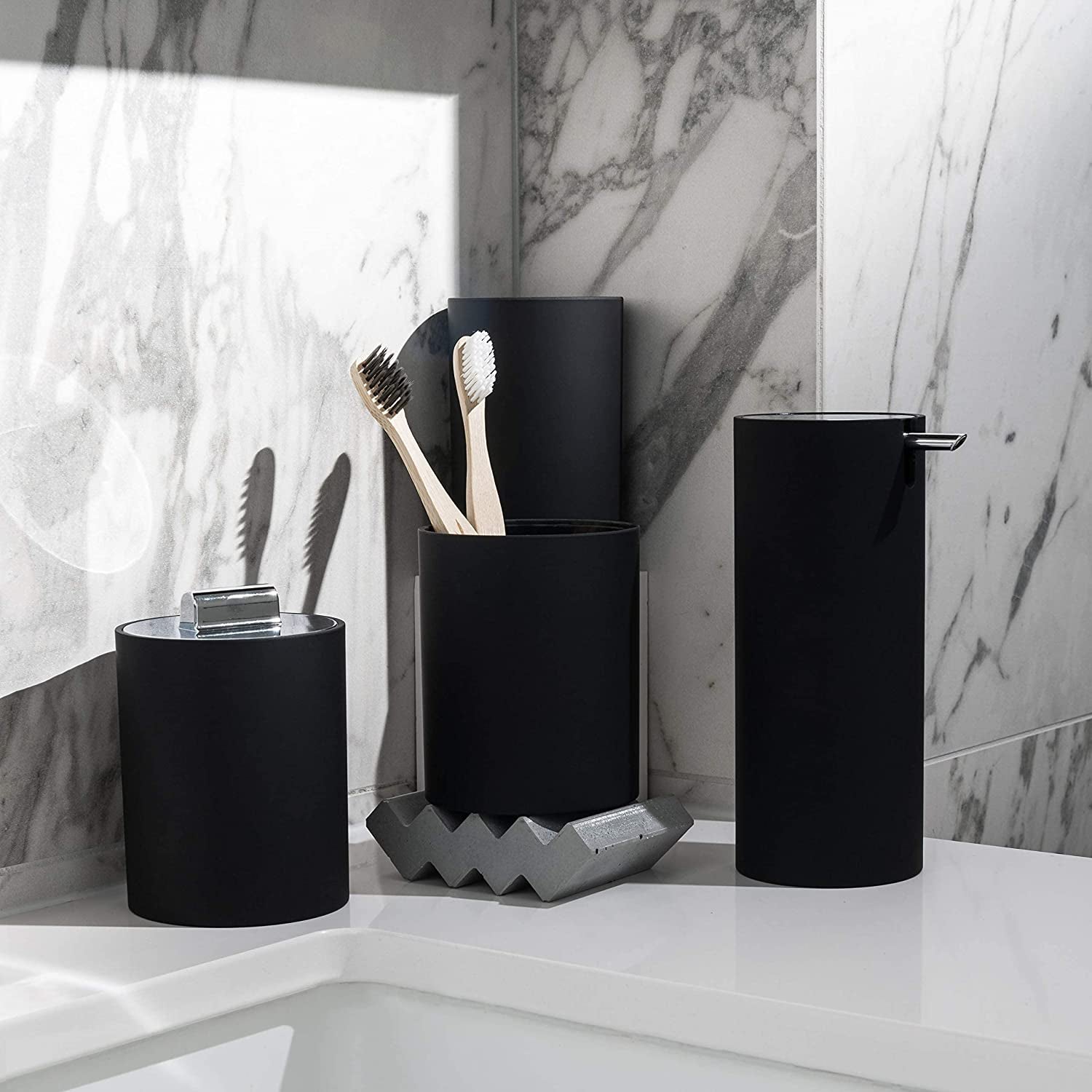 Sleek Matte Black Bathroom Accessory Set 4 Pcs Complete Bathroom Set Modern Bathroom Decor Bathroom Organizer Accesorios Para Baños Toothbrush Holder Soap Dispenser Set Home Decor Clearance