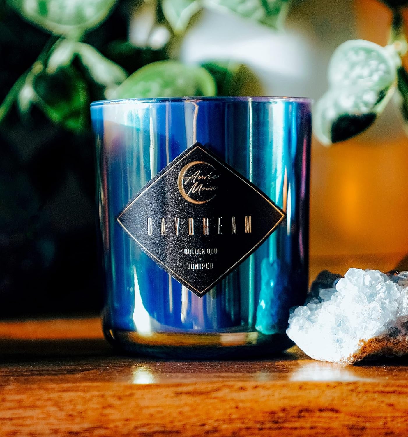 | Golden Oud + Juniper Scented Luxury Soy Coconut Candle for Women | Slow 70+ Hour Burn | Wood Crackling Wicks | 12 Oz Premium Glass | Hand-Poured in California